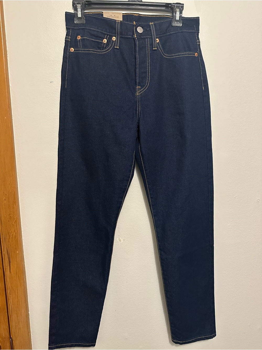 Levi's Women's Wedgie Straight Jeans Dark Wash High Rise Button Fly 27